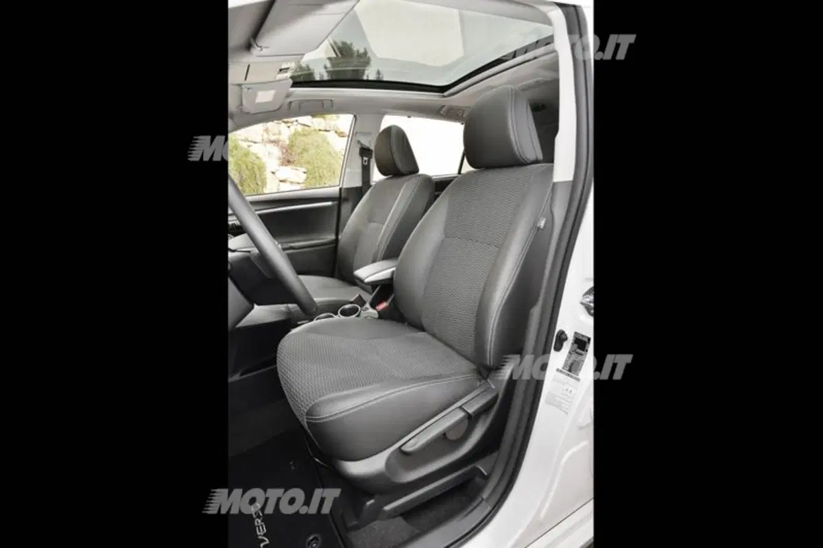 Toyota Verso (50)