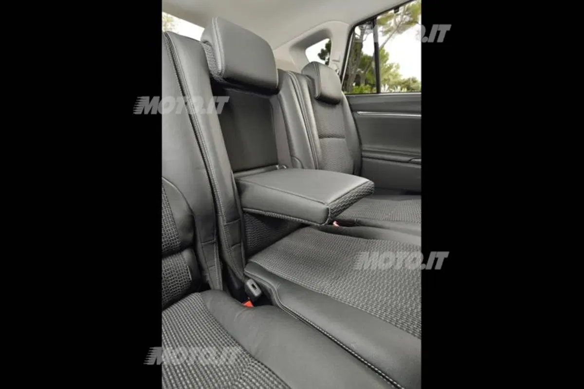 Toyota Verso (53)