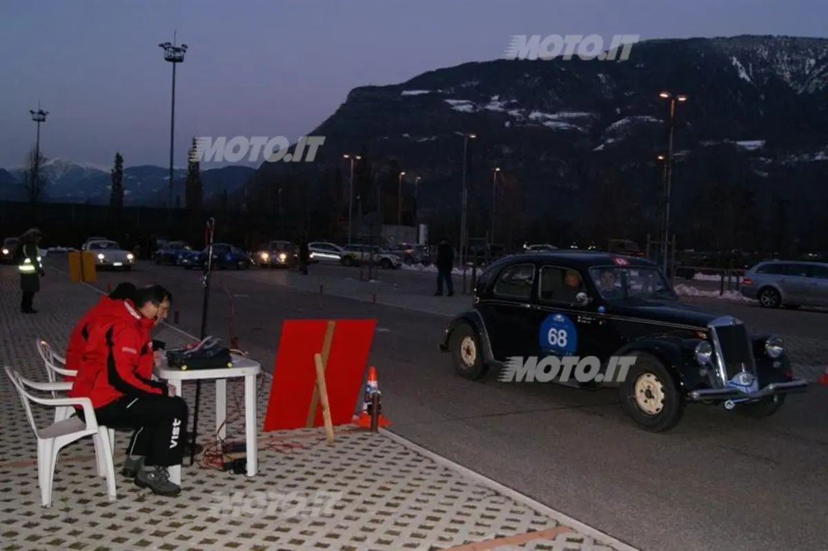 Winter Marathon 2013: Vince Margiotta su Morris Mini Cooper del 1965 (30)