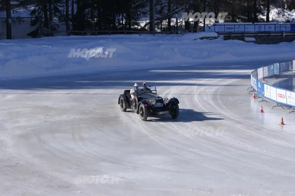 Winter Marathon 2013: Vince Margiotta su Morris Mini Cooper del 1965 (33)
