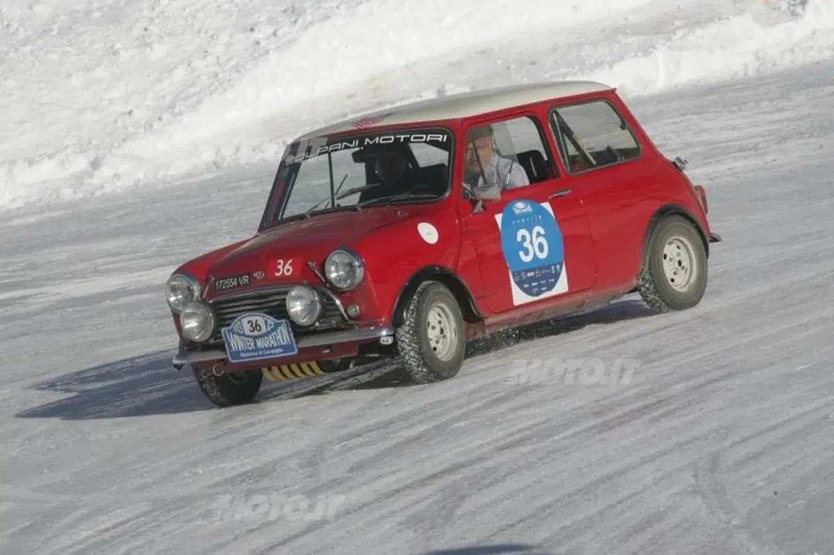 Winter Marathon 2013: Vince Margiotta su Morris Mini Cooper del 1965 (65)