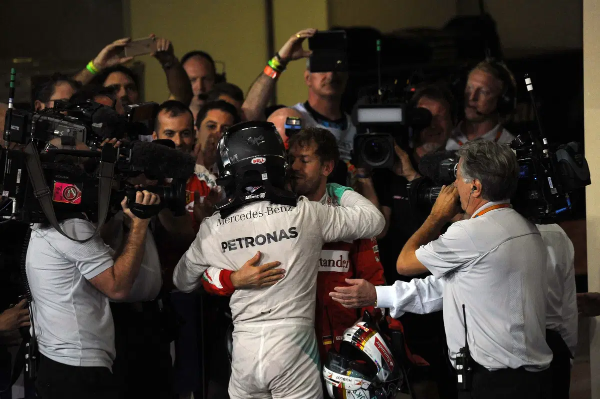 F1, Gp Abu Dhabi 2016: Hamilton vince, ma non basta. Rosberg è campione del mondo (29)