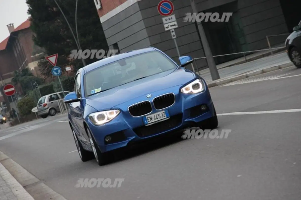 BMW Serie 1 3 porte (6)