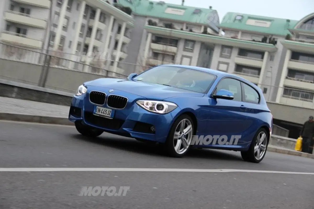 BMW Serie 1 3 porte (16)