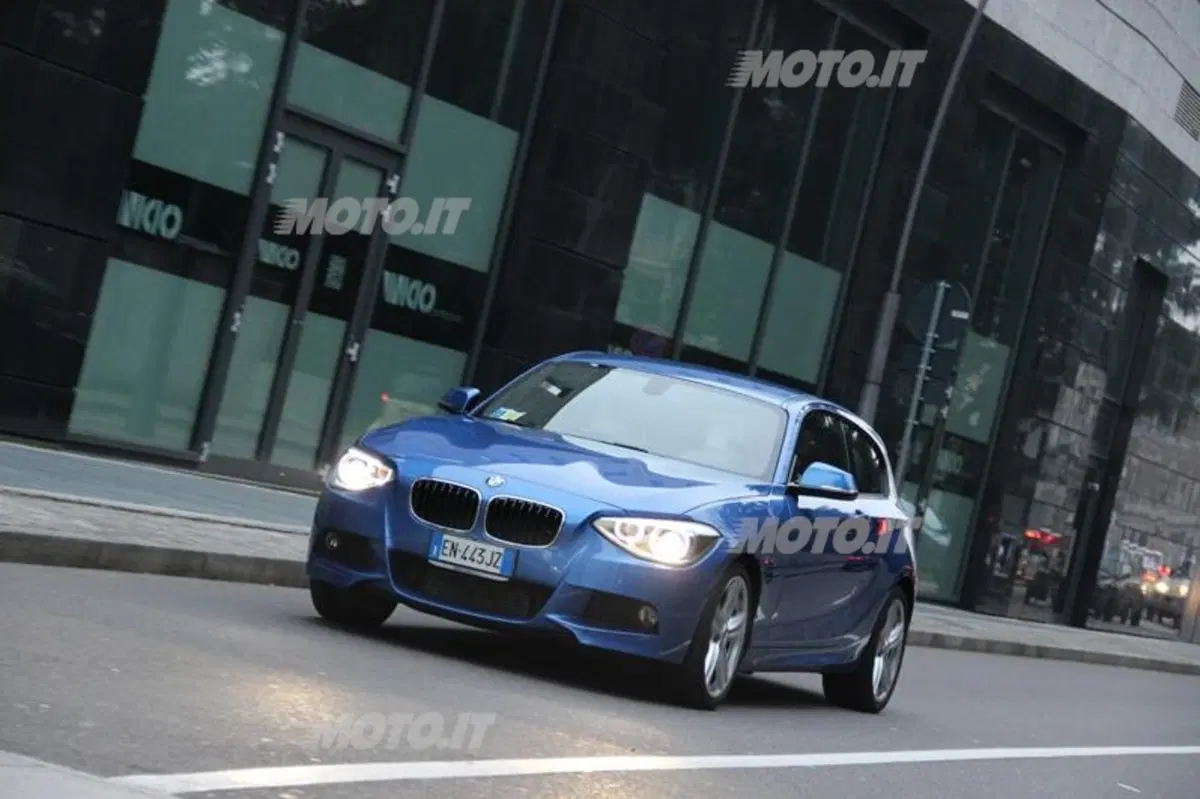 BMW Serie 1 3 porte (20)