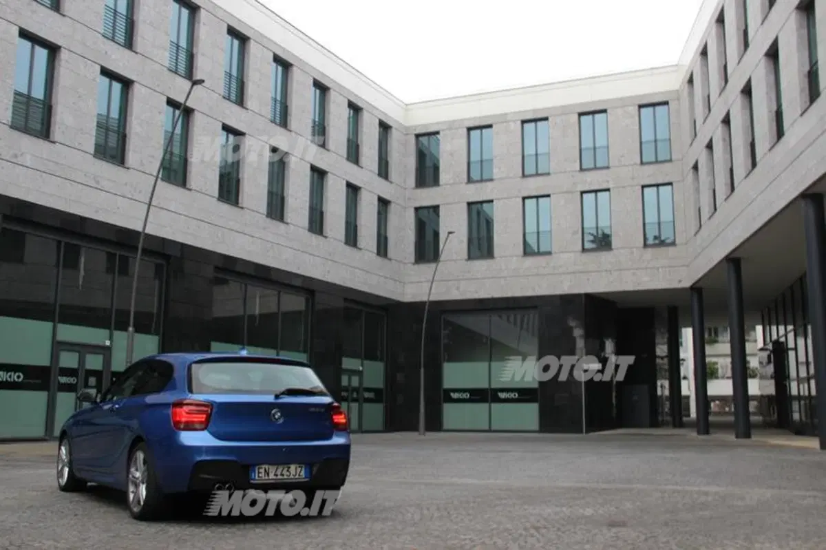 BMW Serie 1 3 porte (35)