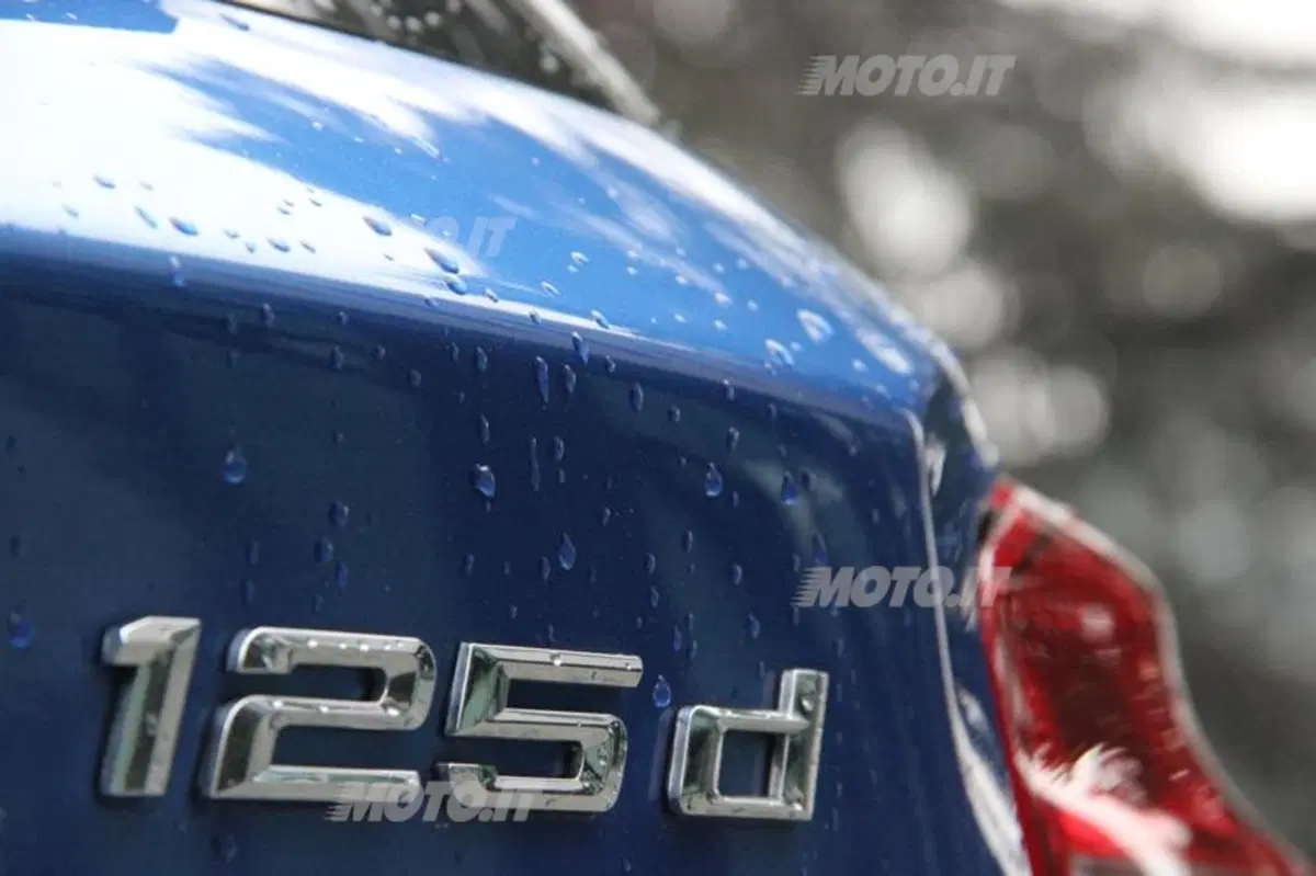 BMW Serie 1 3 porte (53)