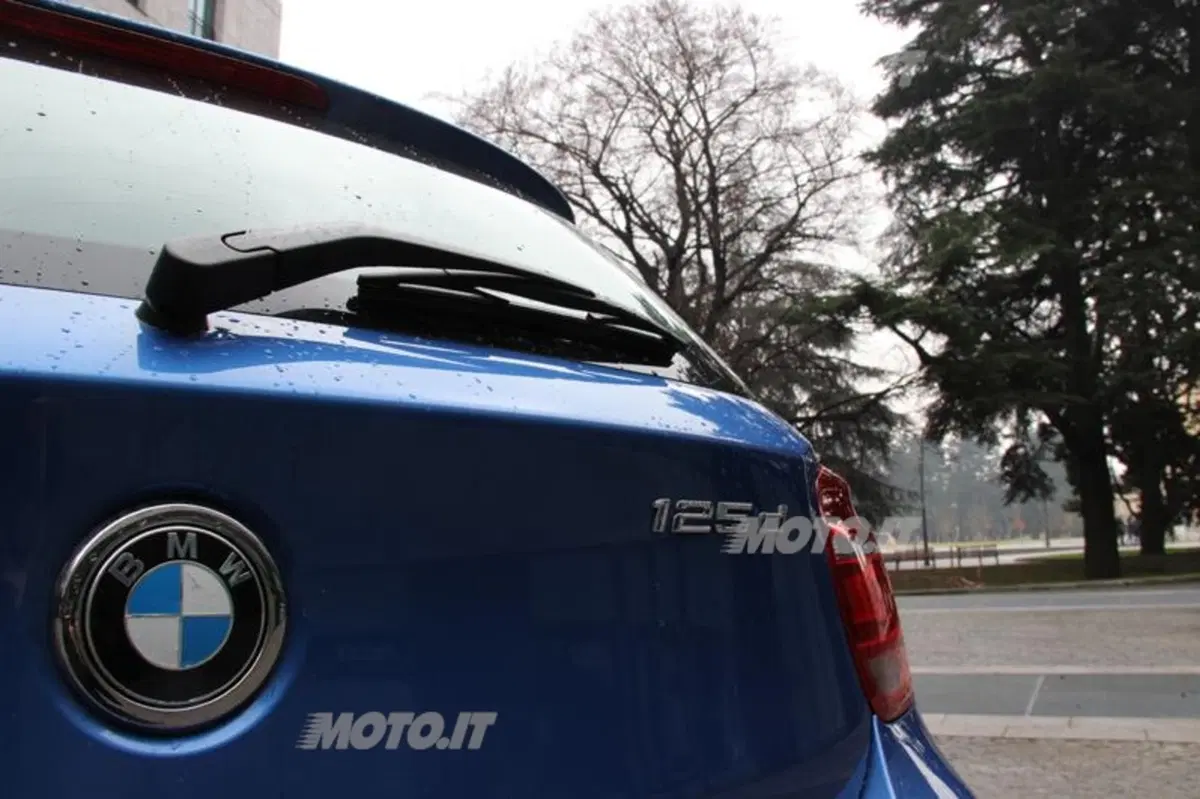 BMW Serie 1 3 porte (54)