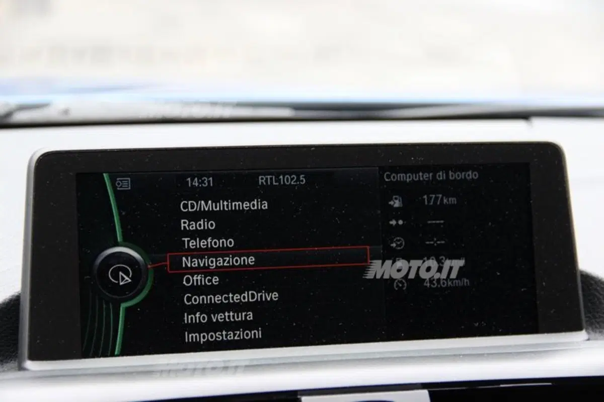BMW Serie 1 3 porte (75)