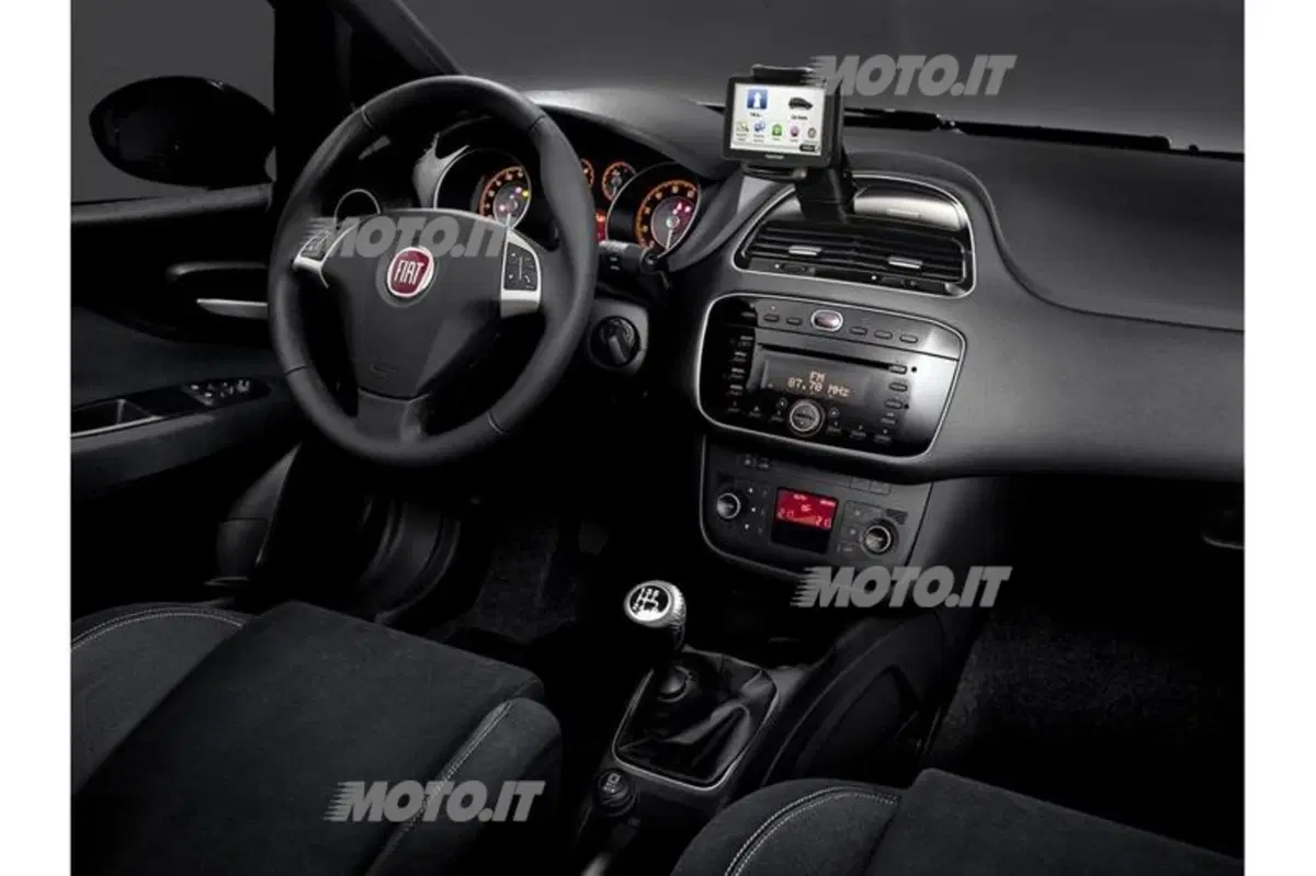 Fiat Punto 2013 (11)