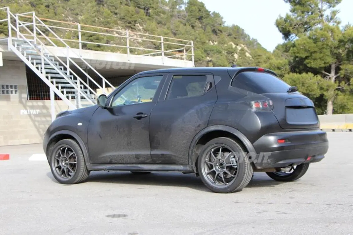 Arriva una Nissan Juke Nismo da 218 CV? Noi l'abbiamo già provata (28)