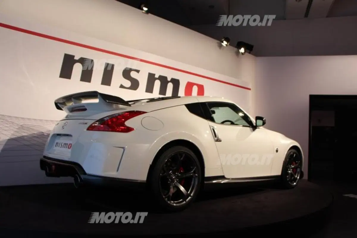 Nissan 370Z Nismo: così dal vivo (3)