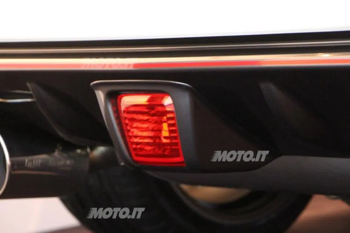 Nissan 370Z Nismo: così dal vivo (14)