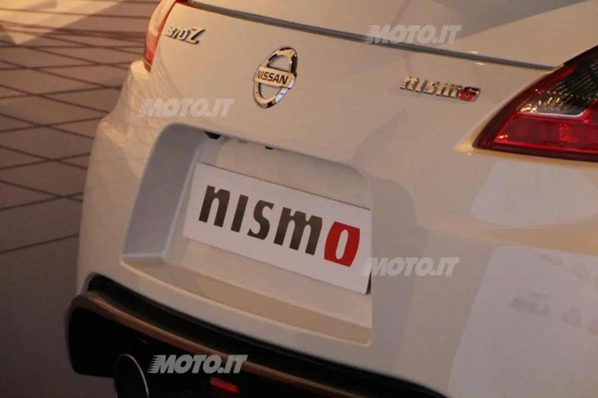 Nissan 370Z Nismo: così dal vivo (17)
