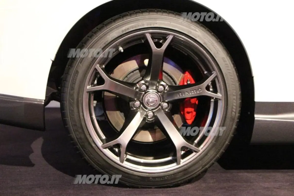 Nissan 370Z Nismo: così dal vivo (23)