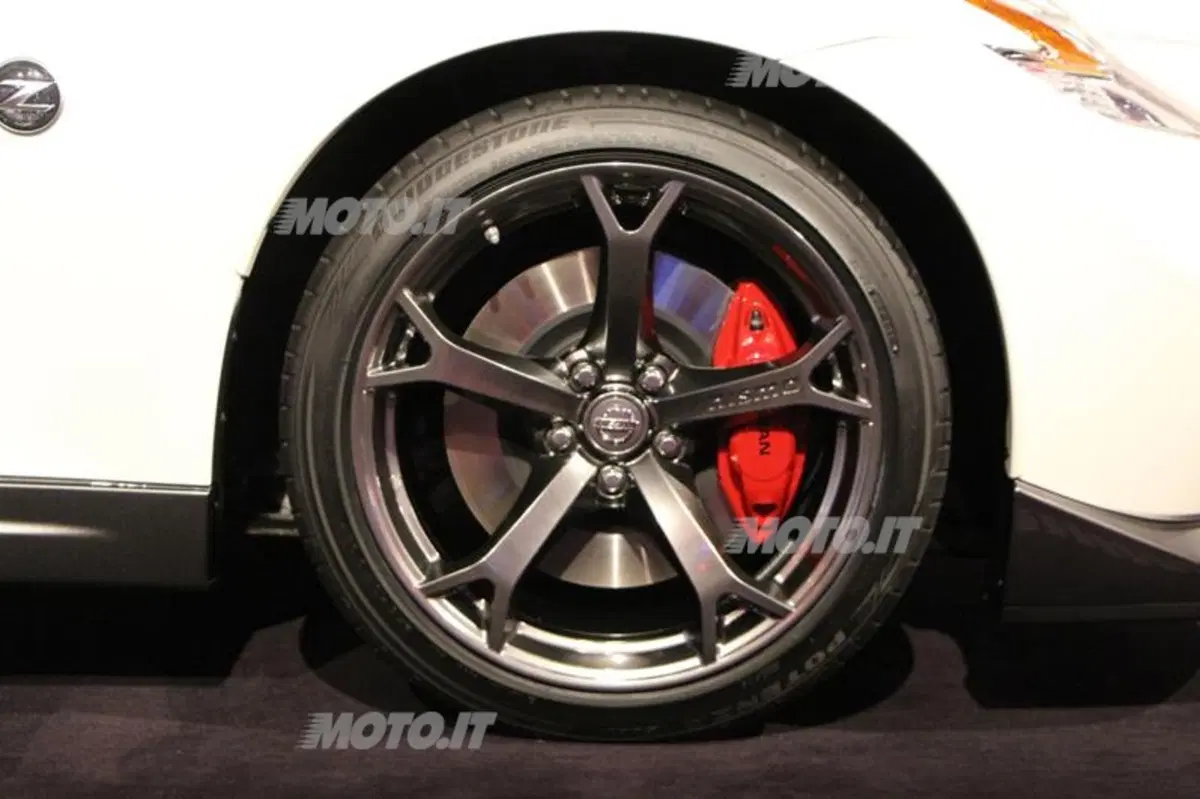 Nissan 370Z Nismo: così dal vivo (24)