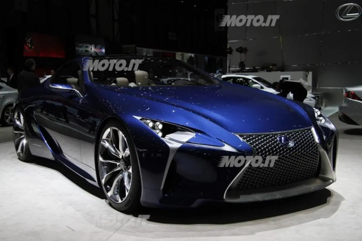 Lexus al Salone di Ginevra 2013 (8)