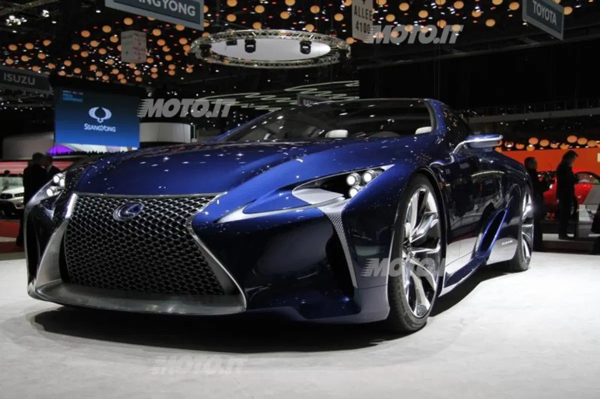Lexus al Salone di Ginevra 2013 (11)