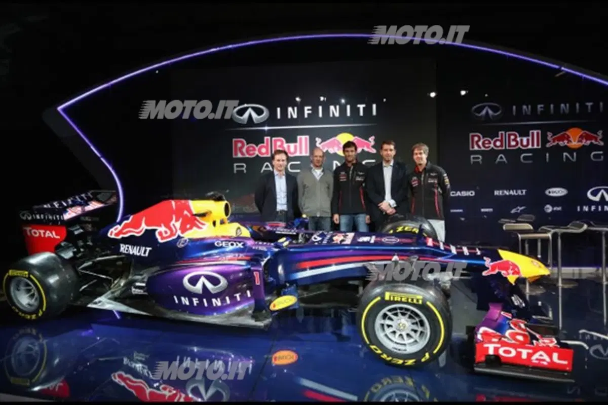 Red Bull RB9: svelata la F1 2013 (4)