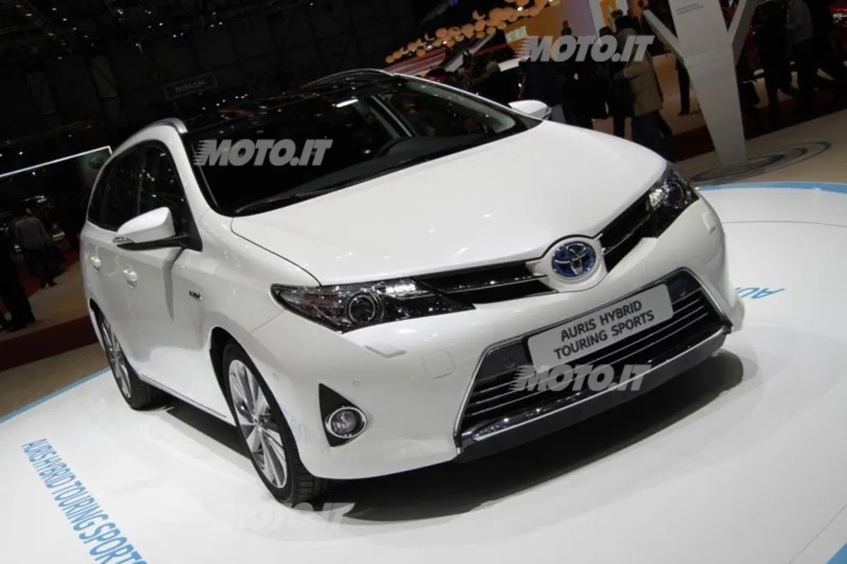 Toyota al Salone di Ginevra 2013 (12)