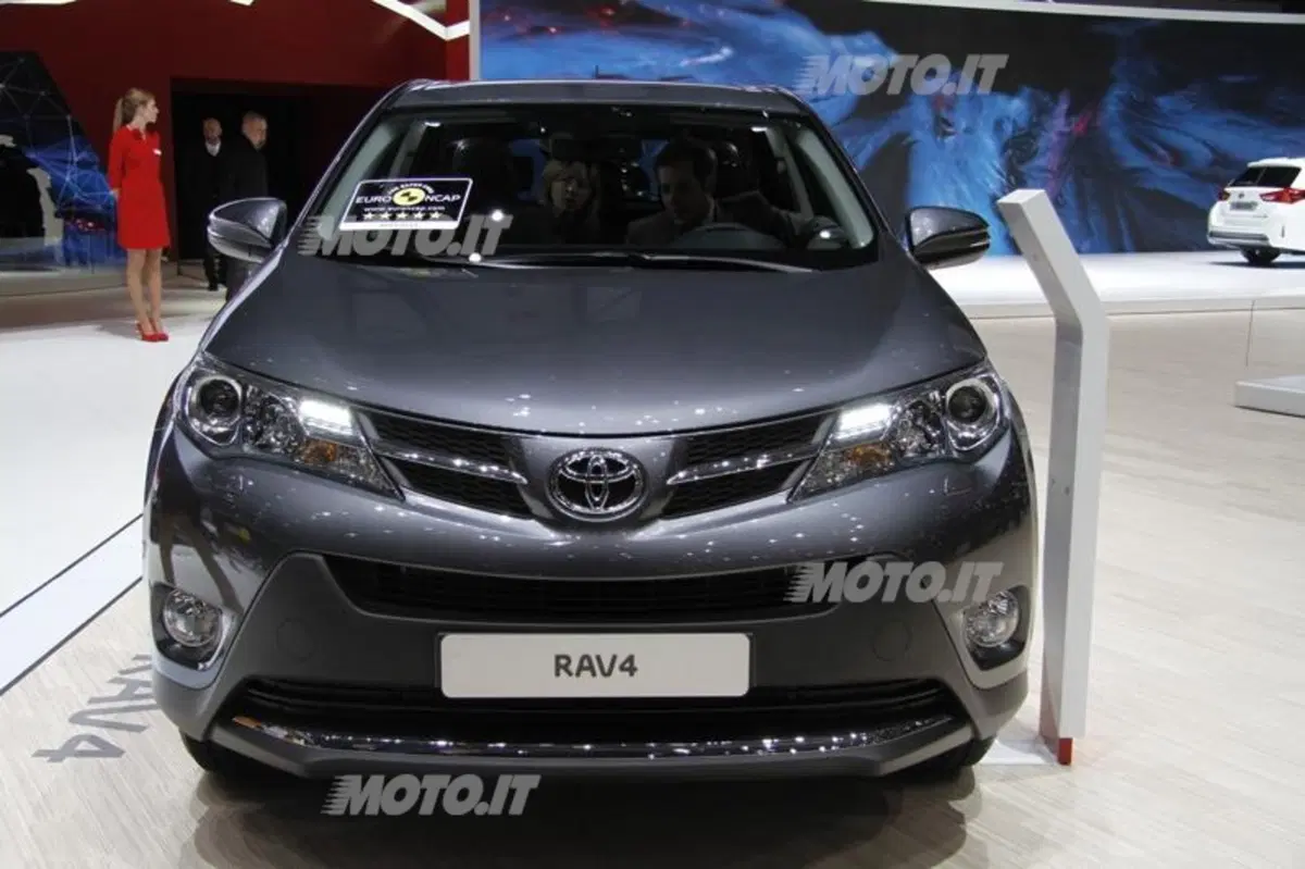 Toyota al Salone di Ginevra 2013 (24)