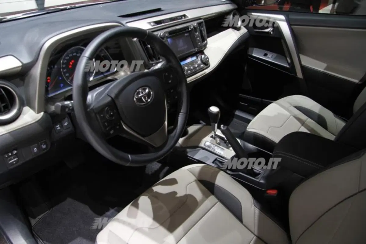 Toyota al Salone di Ginevra 2013 (32)