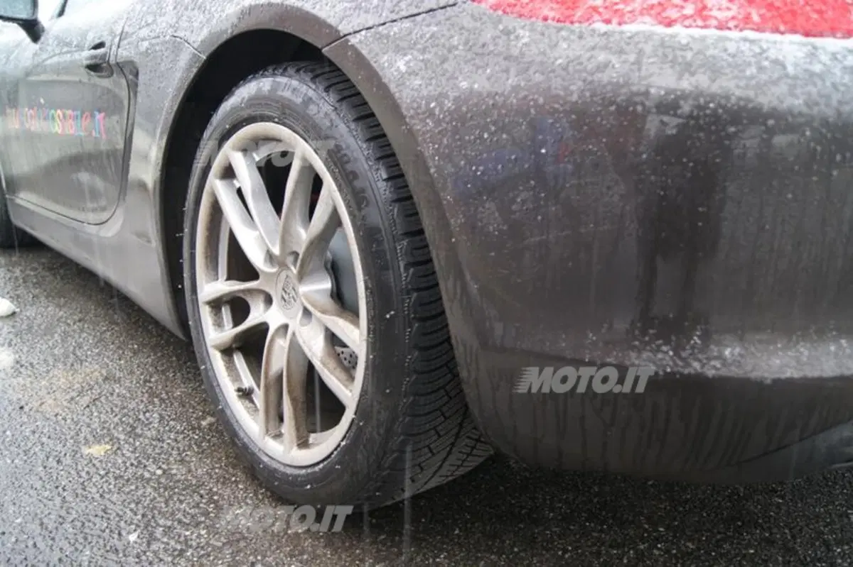 Michelin Pilot Alpin PA4: come vanno sulla Porsche Boxster S (10)
