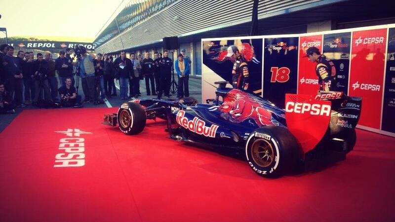 Toro Rosso STR8: presentata la F1 2013