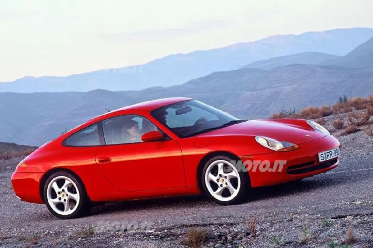 Porsche 911: da 50 anni un’icona dell’automobilismo (10)