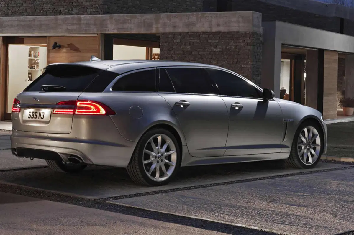 Jaguar XF Sportbrake (45)