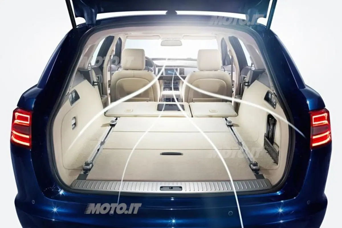 Jaguar XF Sportbrake (57)