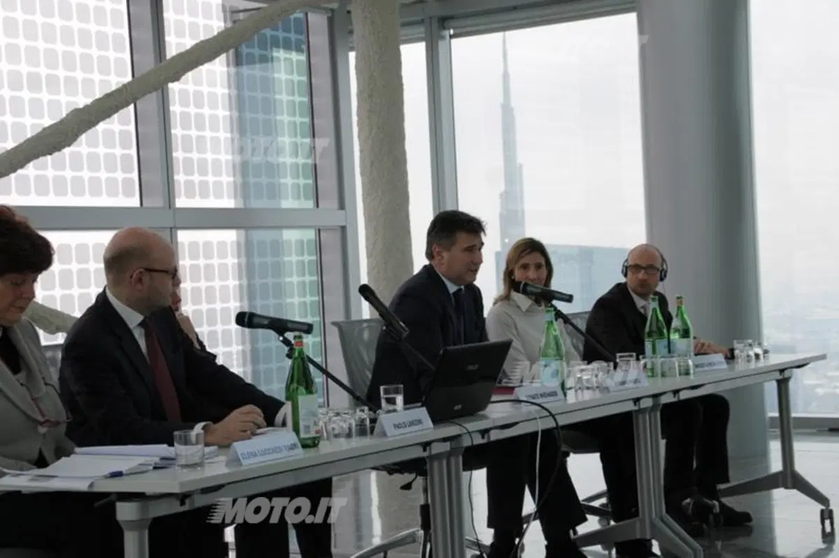 Mercedes-Benz: con “Novecento mai visto” arriva in Italia la Daimler Art Collection (4)