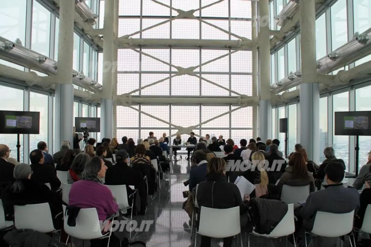 Mercedes-Benz: con “Novecento mai visto” arriva in Italia la Daimler Art Collection (5)