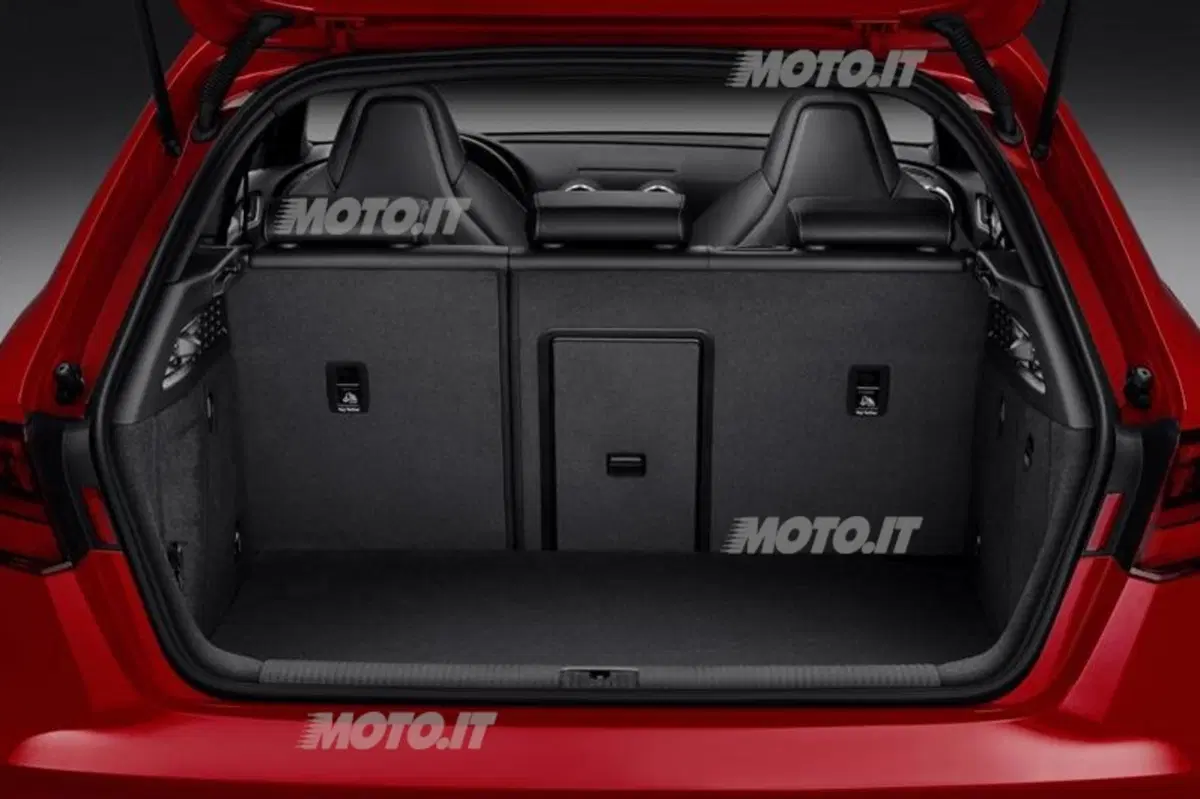 Audi S3 Sportback: a Ginevra la 5 porte (22)