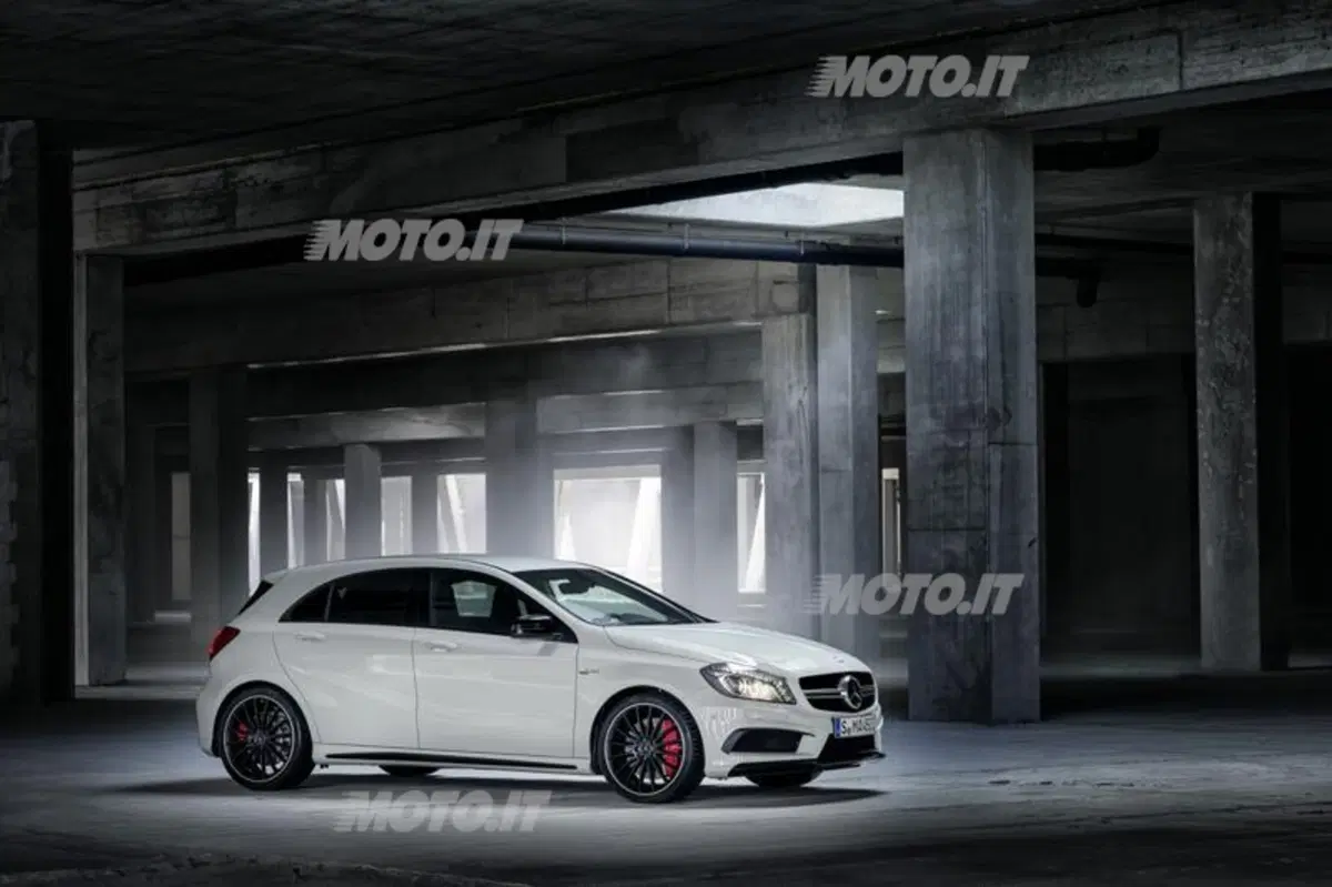 Mercedes-Benz A 45 AMG: 360 CV direttamente da Affalterbach (6)