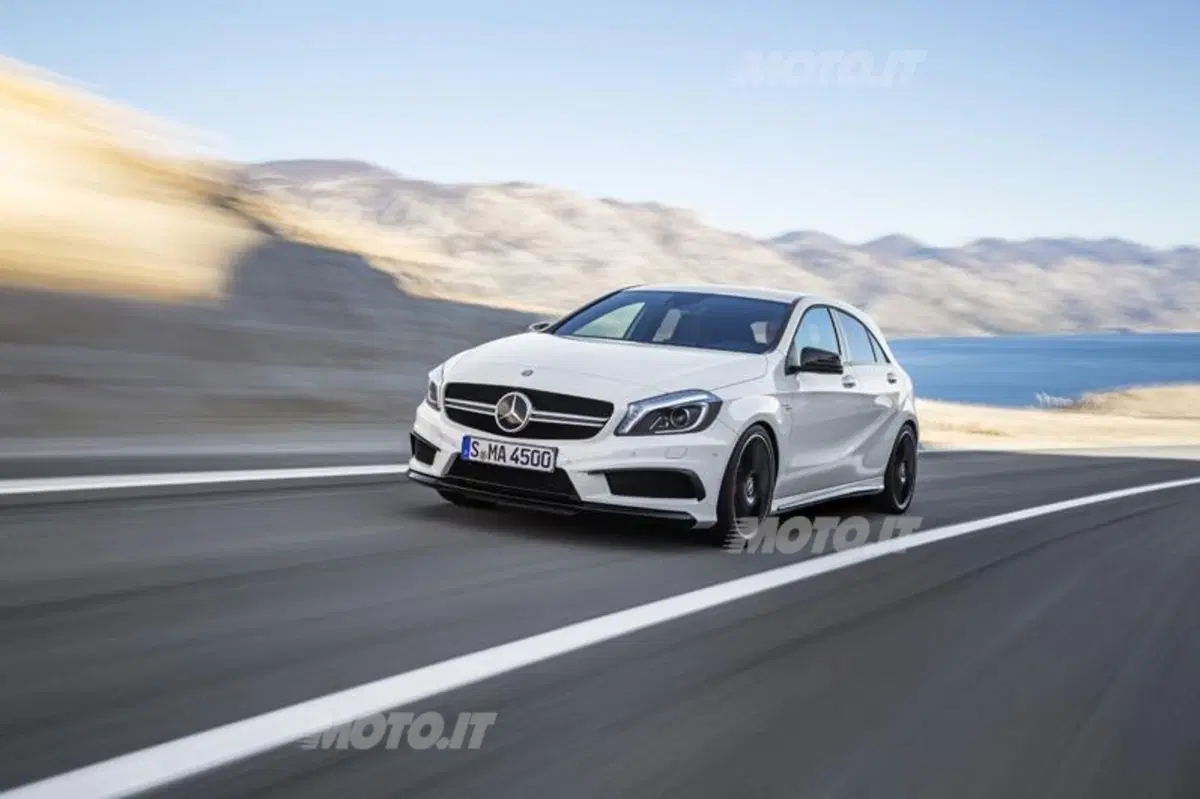 Mercedes-Benz A 45 AMG: 360 CV direttamente da Affalterbach (10)