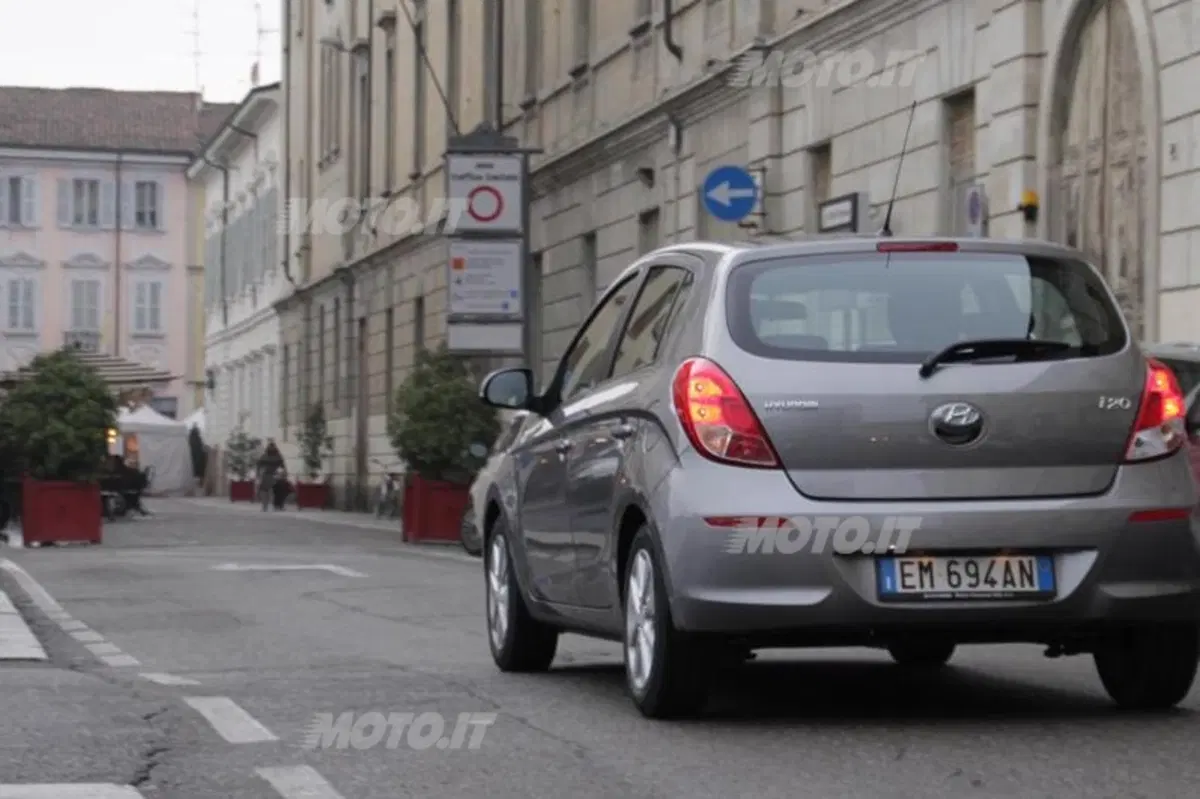 Hyundai i20 (14)