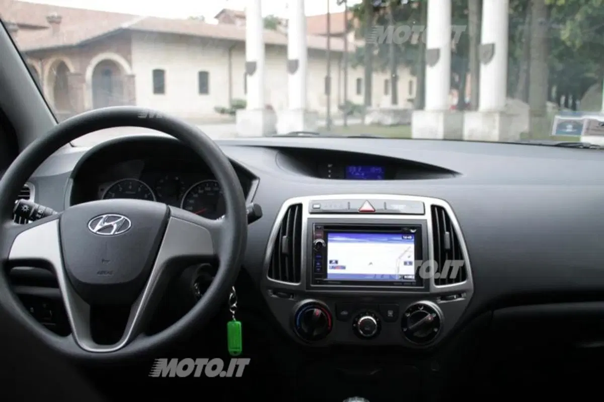 Hyundai i20 (44)