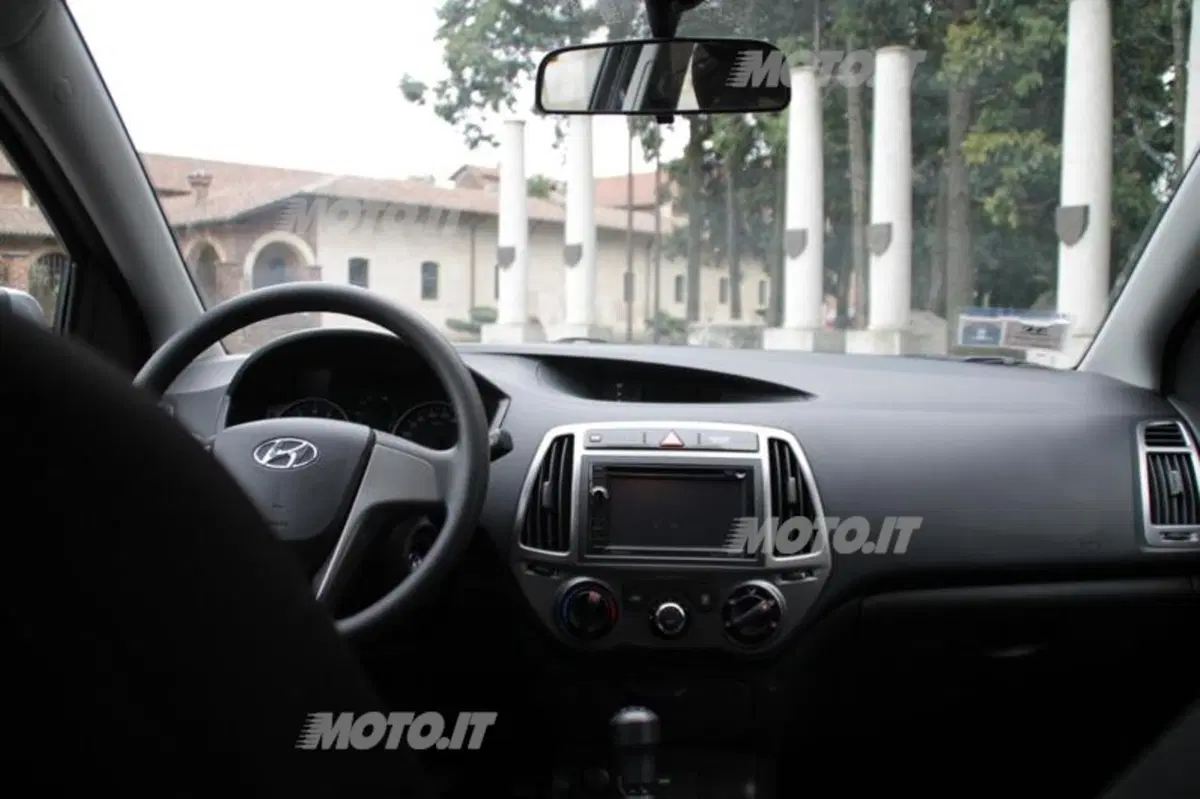 Hyundai i20 (45)