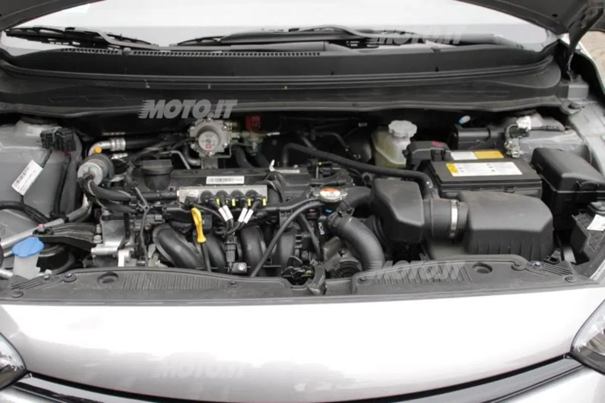 Hyundai i20 (77)
