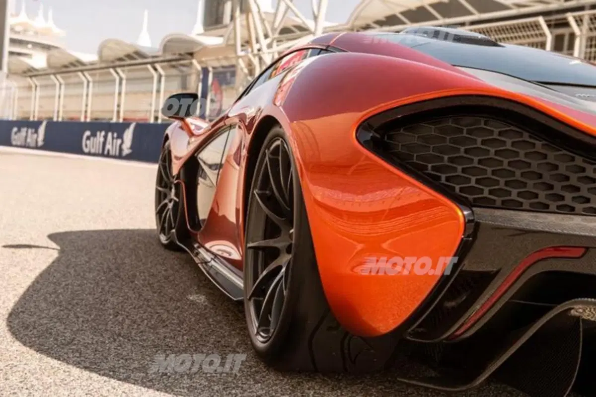 McLaren P1: le prime immagini del modello di serie (8)