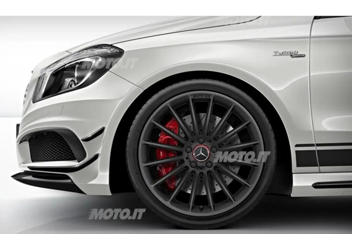 Mercedes-Benz A 45 AMG Edition 1 (6)
