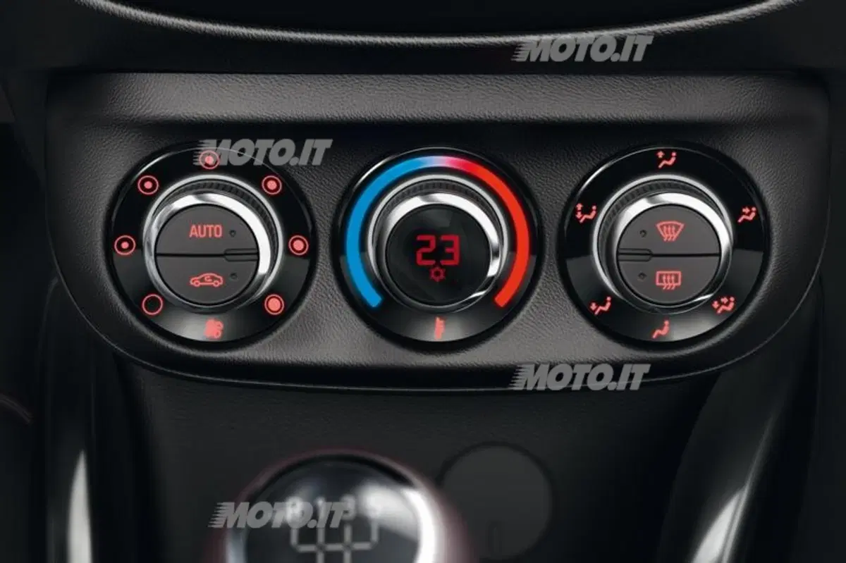 Opel Adam e Glamour insieme per un tour di 14 tappe in 12 città (19)