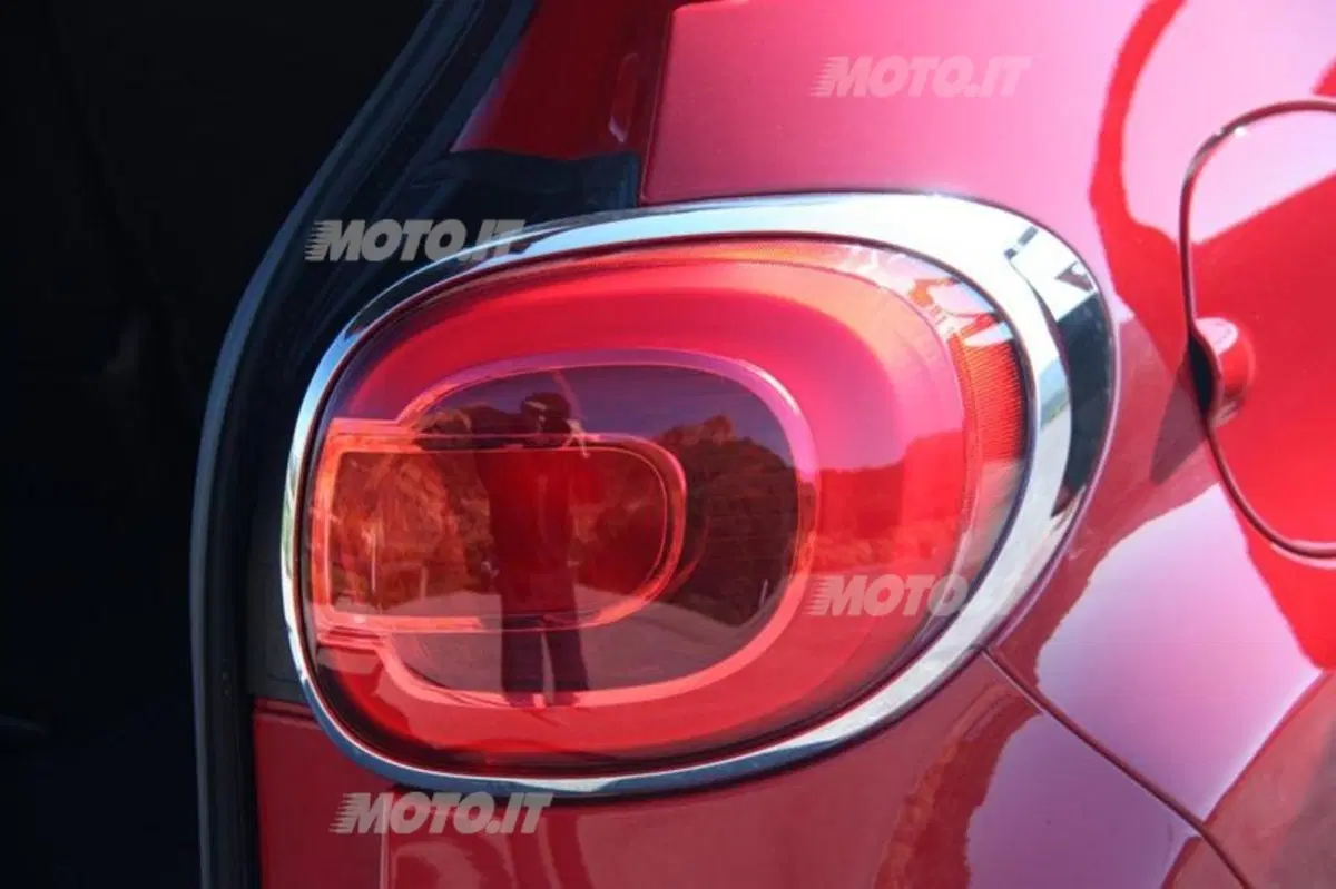 Fiat 500L 1.6 Multijet 105 CV (12)