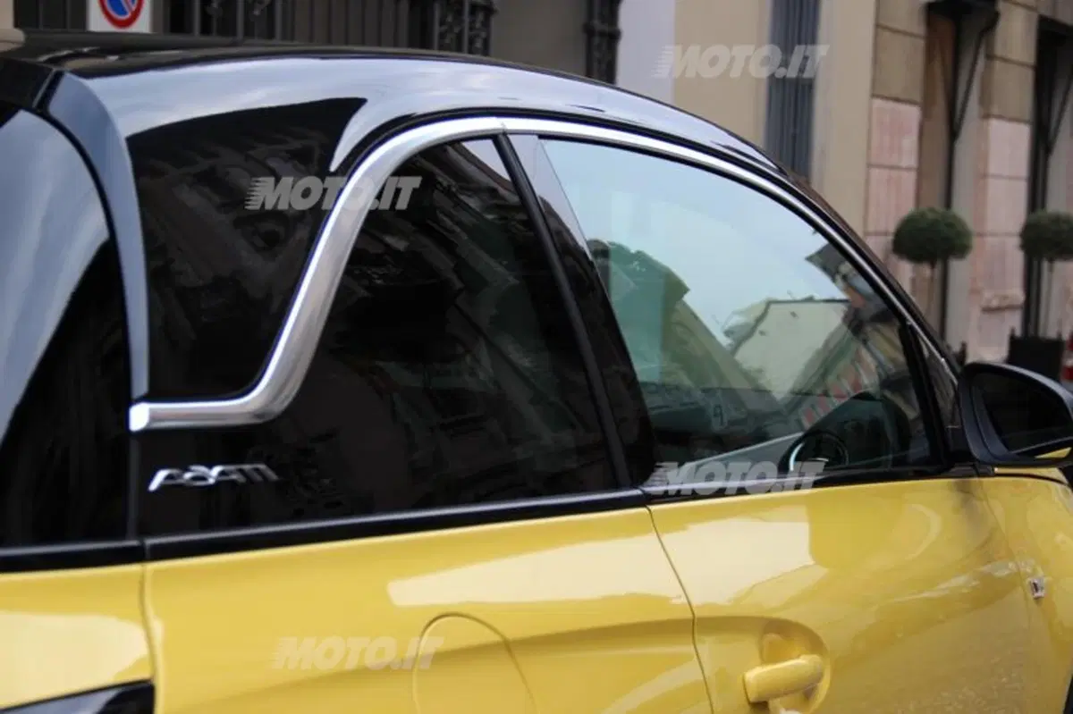 Valentino Rossi: sarà lui il testimonial della nuova Opel Adam (10)