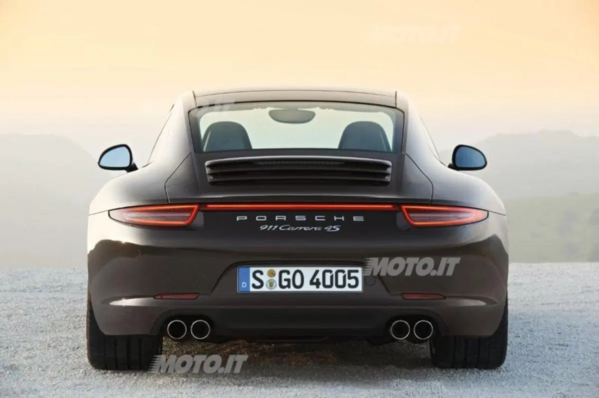 Porsche 911 Carrera S vs Carrera 4S (30)