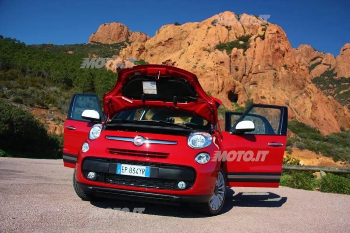 Fiat 500L 1.6 Multijet e 0.9 TwinAir 105 CV: i prezzi (7)