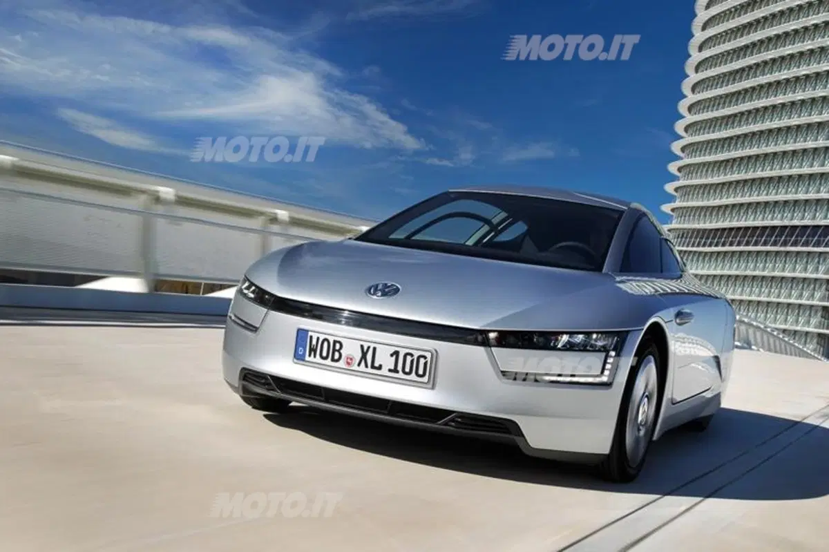 Volkswagen XL1: confermata la produzione dell’auto da 0.9 l/100 km
