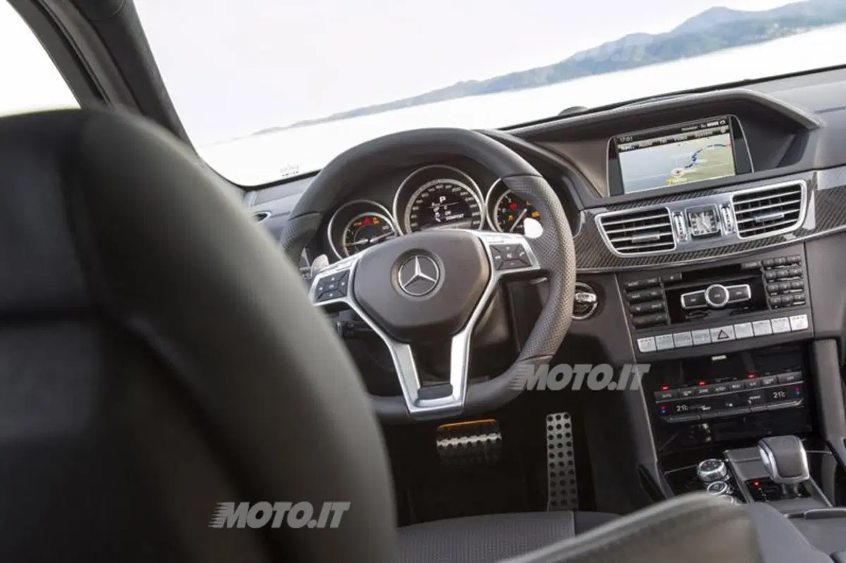 Jorg Gindele, AMG: «E 63 AMG? Efficienza e sportività senza compromessi» (28)