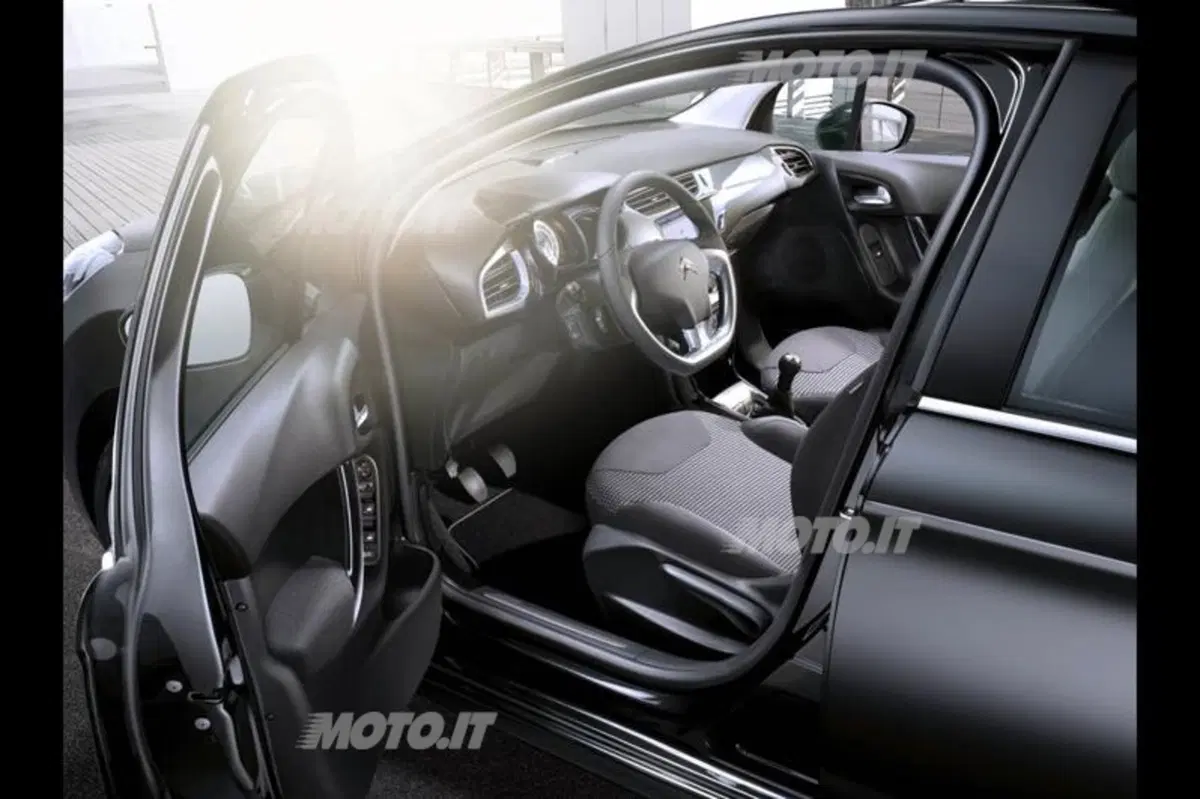 Citroen C3 restyling: a Ginevra anche nuovi motori (9)